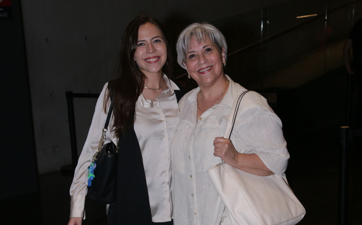 Megan McGregor y Rocío Rehlaender / Foto: Roberto Alvarado
