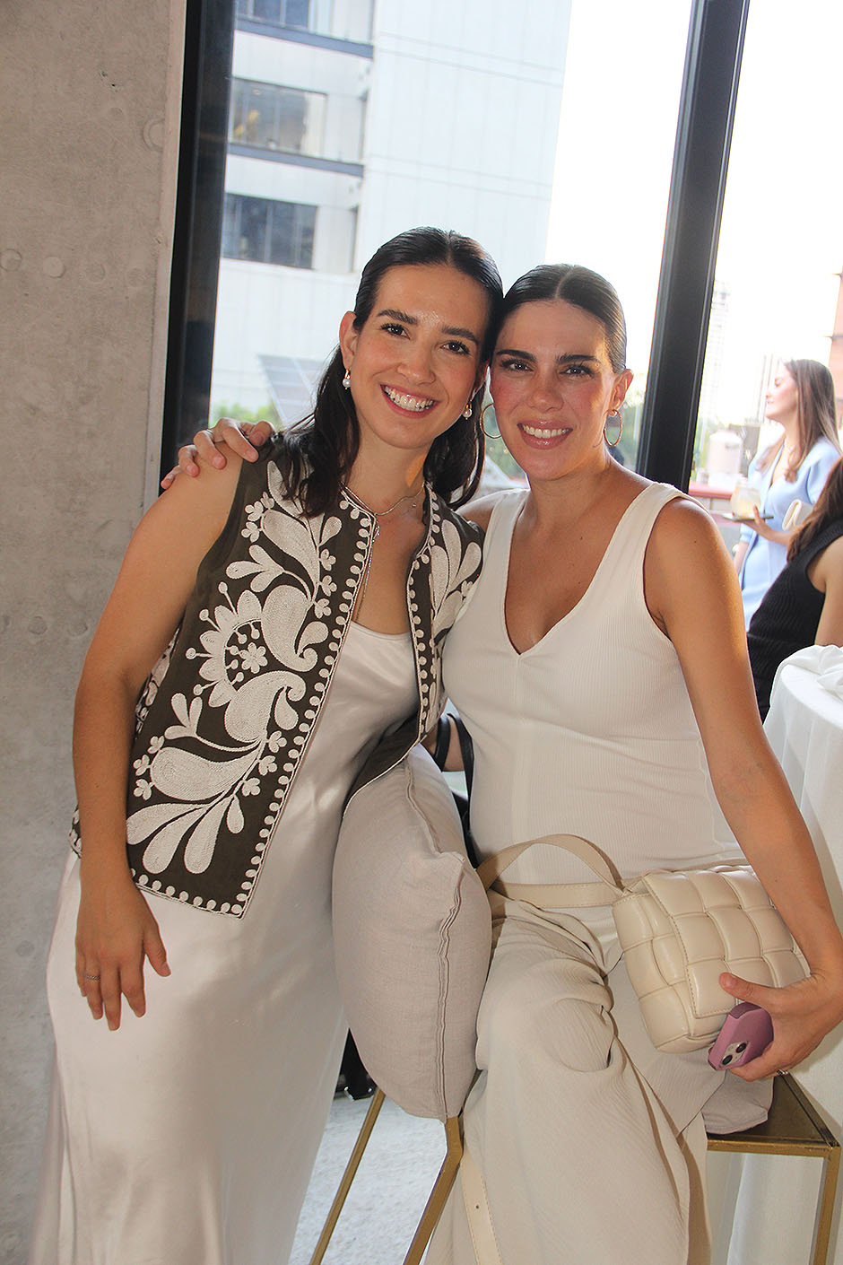 Pastora Lemus y Karen Gresati