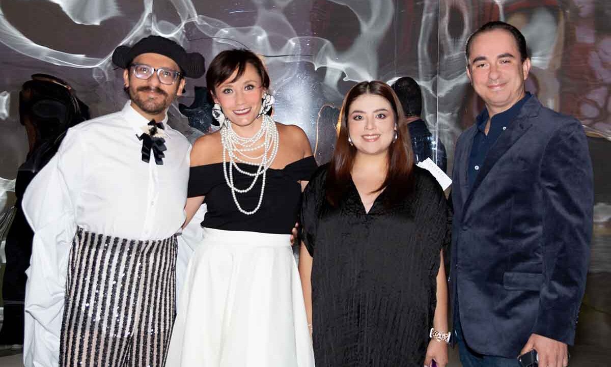 Herón Téllez, Maira Quintero, Fer Flores y Alberto Cué