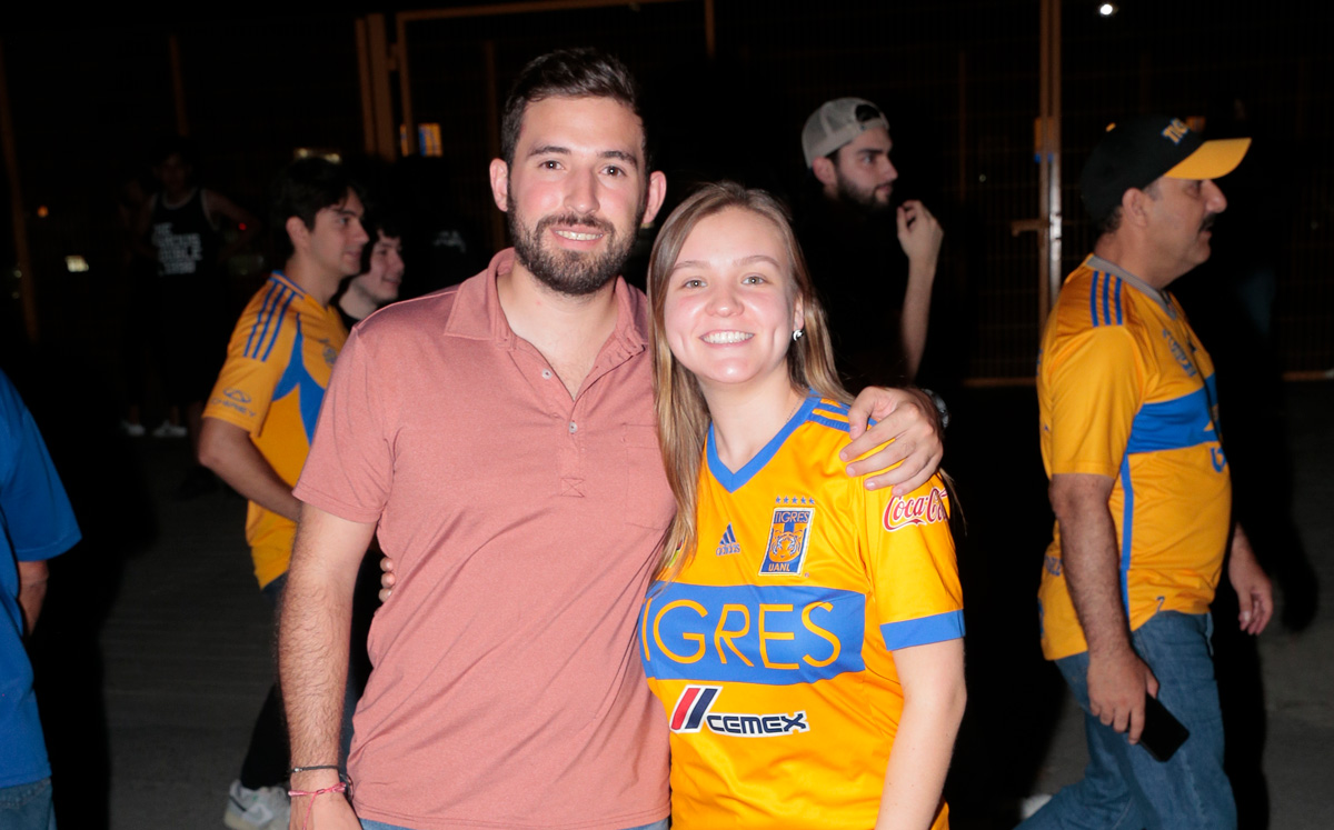 Carlos Cantú y Gabriela García / Foto: Daniel Saldívar