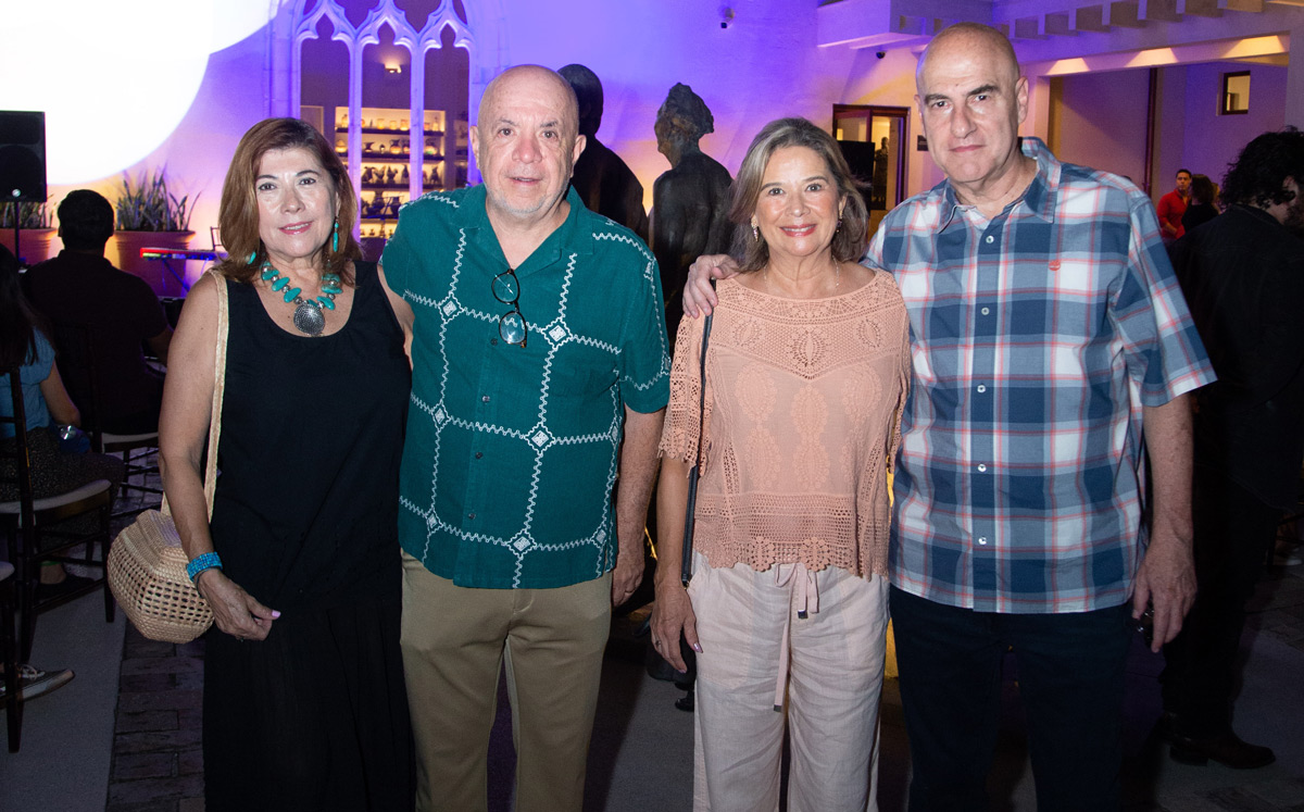 Eugenia Peña de Solís, Gustavo Solís, Sofía Schiaffino y Emilio Frech / Foto: Roberto Alvarado