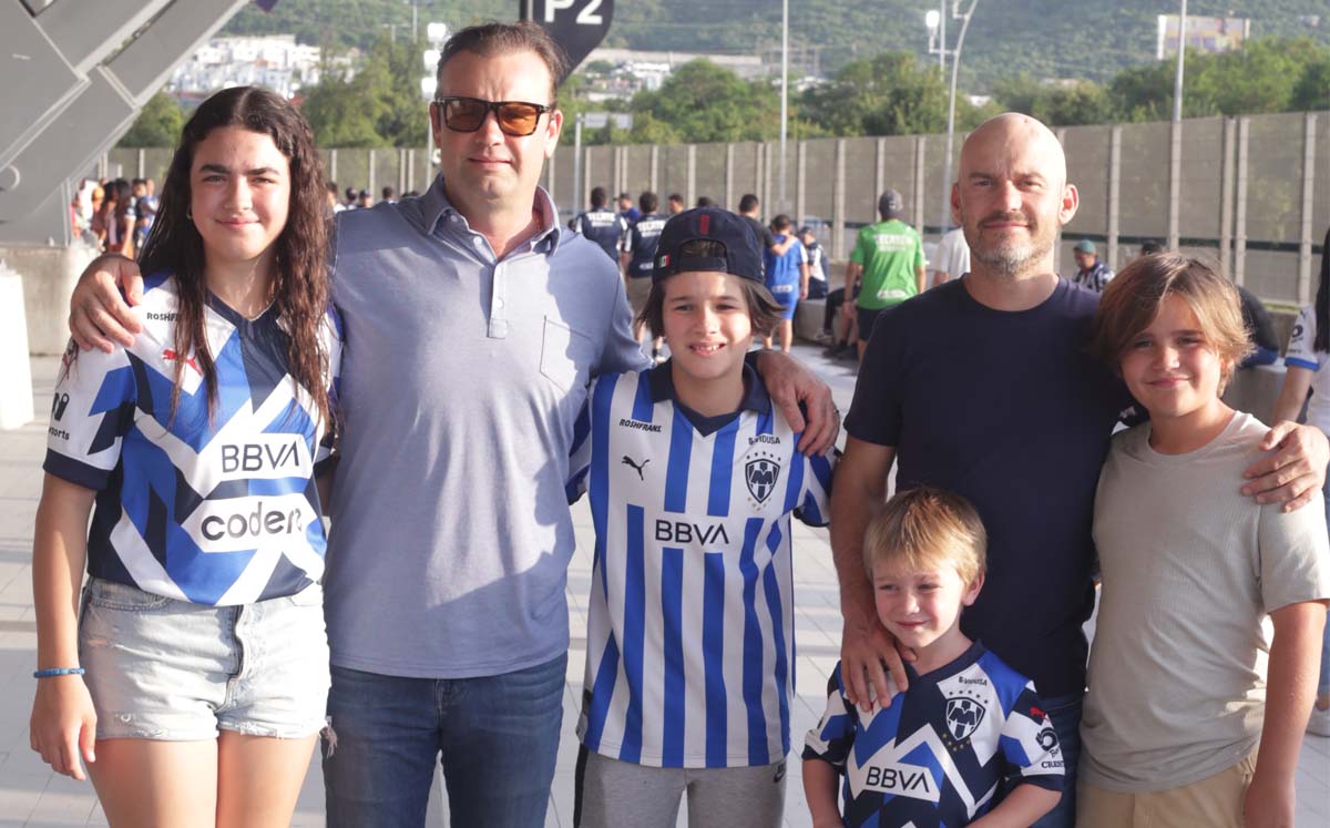 Eugenia Zambrano, Diego Zambrano, Diego Zambrano, Álvaro Zambrano, Álvaro Zambrano y Teo Zambrano