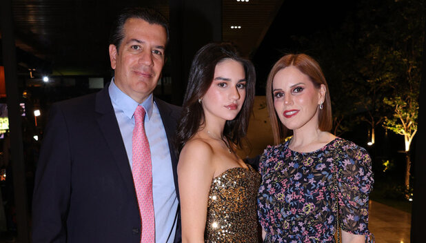 Omar, Regina y Guadalupe