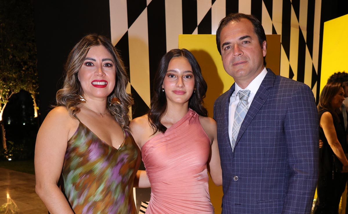 Sofía, Victoria y Víctor