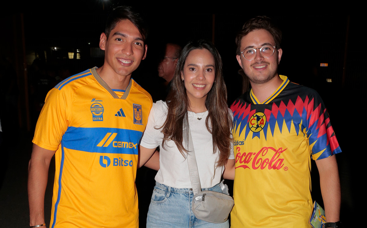 Víctor Santander, Daniela Brieño y Arturo Balvanera / Foto: Daniel Saldívar