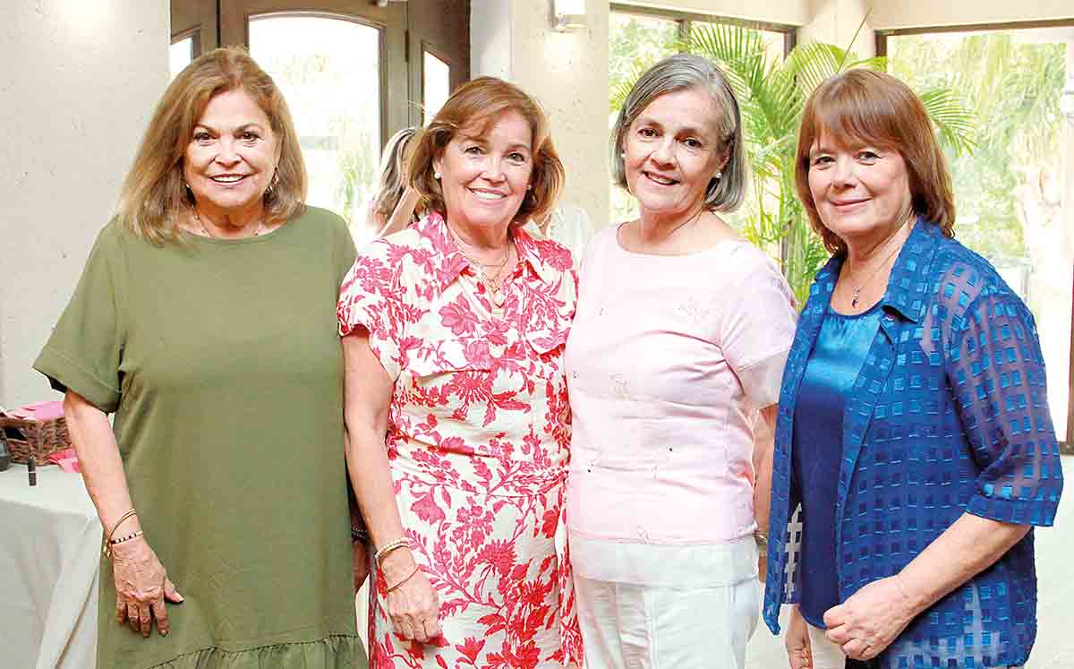 SILVIA ARAGÓN, BEBA ARAGON, ALICINA DE ARAGÓN Y MARITE DE ARAGÓN felices en el baby de Carmen