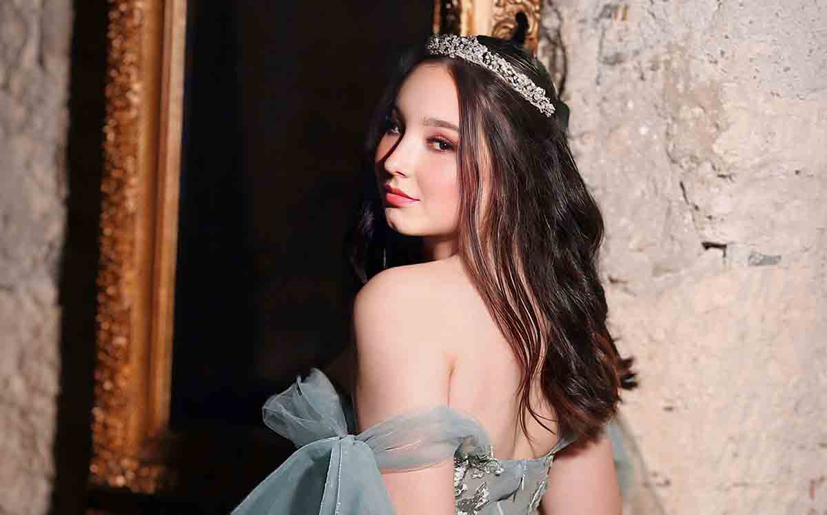 ZARA MATA lista para su fiesta de quince años