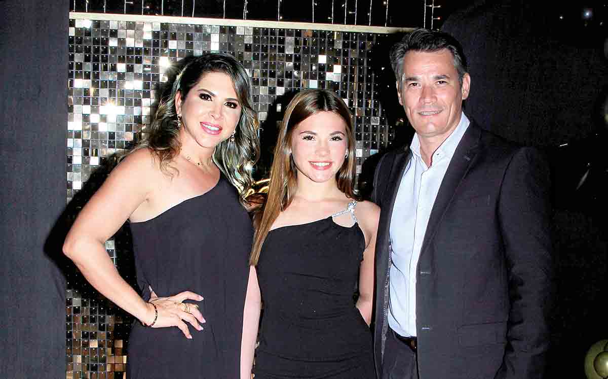 JESSICA DÁVILA, IVANNA ALTAMIRANO Y JESÚS ALTAMIRANO no pararon de tomarse fotos
