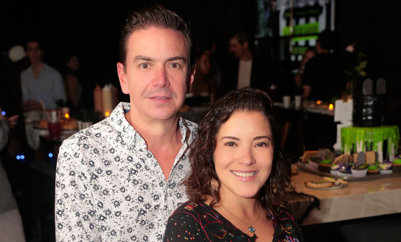 Joe Hinojosa y Gina Sáenz.