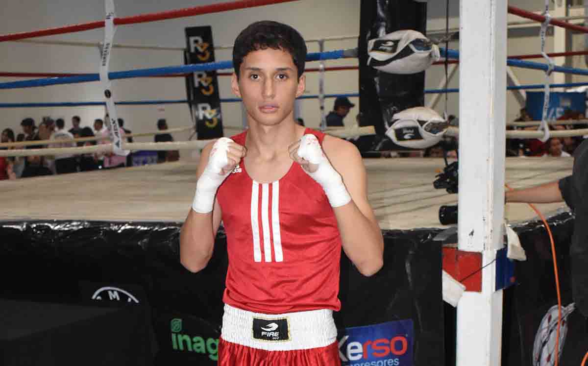 José "La Milanesa" Ortiz se llevó la victoria contra Carlos Rojas