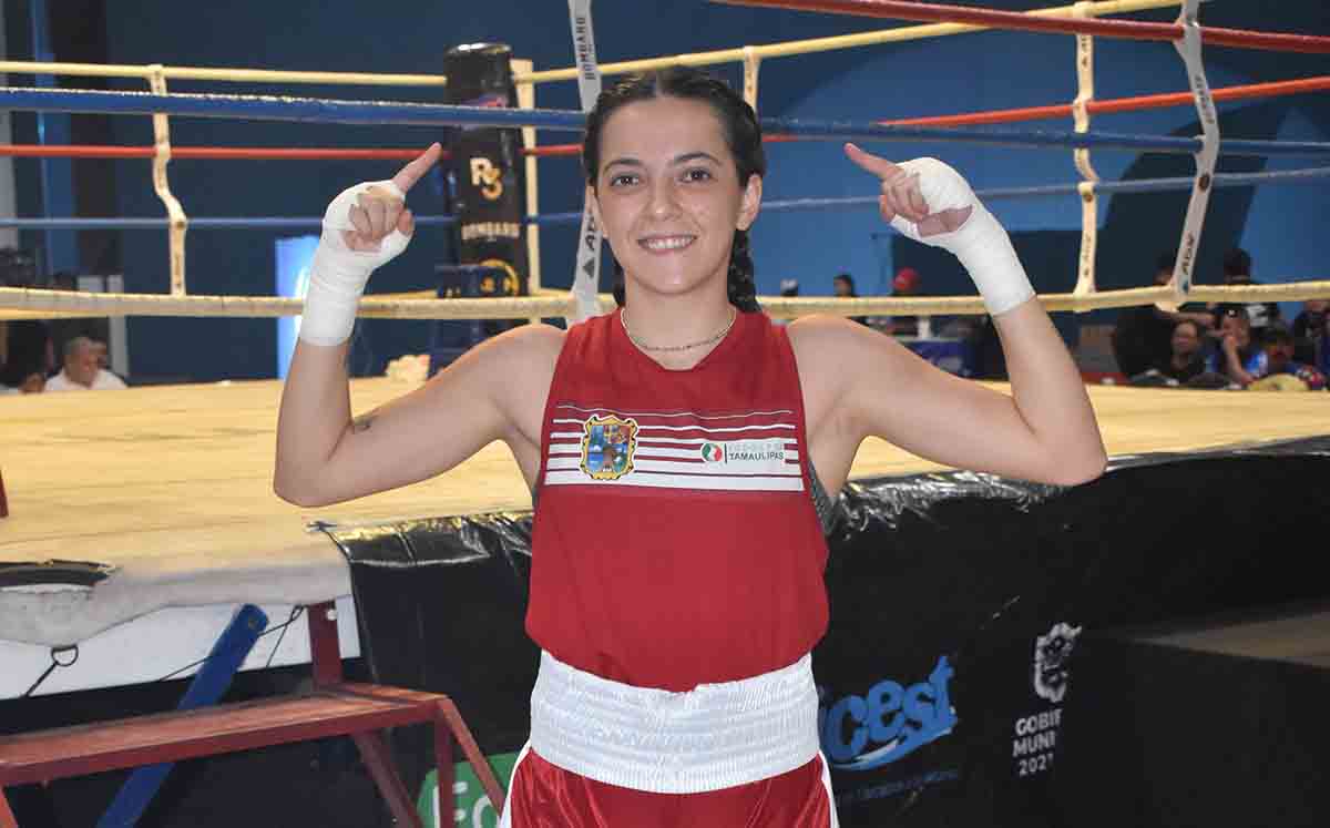 DANIELA LUENGAS arrasó con la victoria contra Oksana Smith