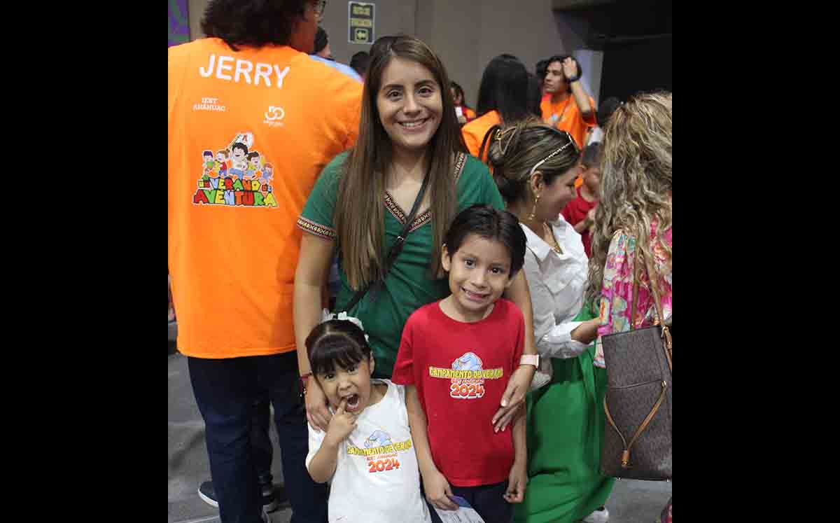 ARIANA JUAREZ, LUCÍA PINEDA Y LEONARDO PINEDA emocionados por la temática del siguiente año