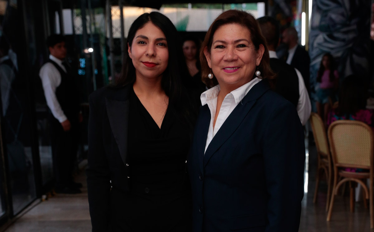 Isabel Cuéllar y Susana Méndez