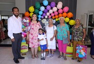 Luis Eduardo, Melina, Yuliana, Gloria, Rosa María y María Elena