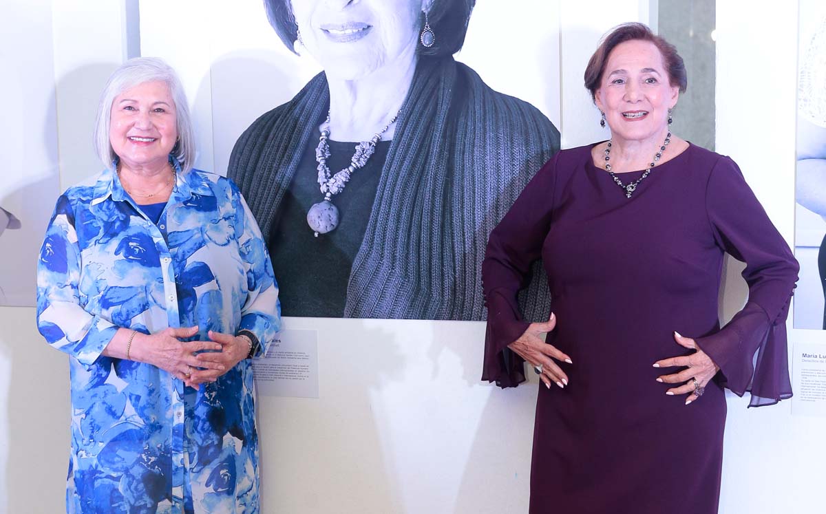 Marga Lobo Morales y Cristina Lobo