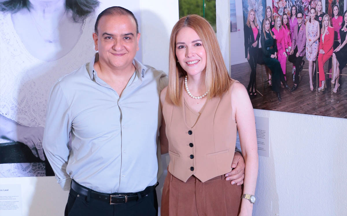 Víctor Kuri y Gaby Espinosa de Kuri