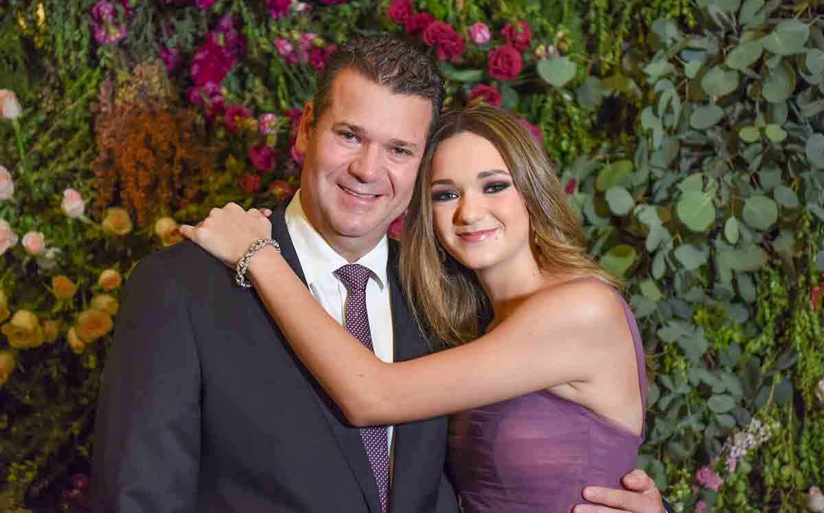 EDUARDO INGUANZO e MARÍA ISABEL INGUANZO, padre e hija nos regalaron sus mejores sonrisas