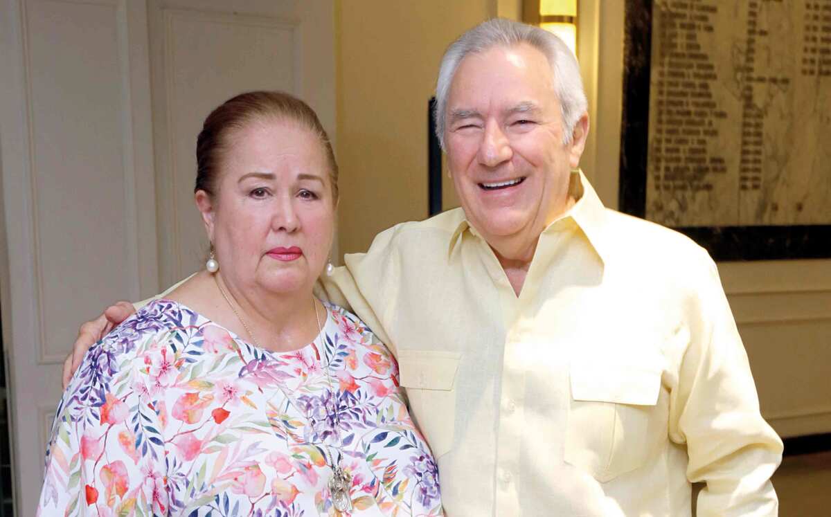 Alejandra Díaz de Garza y Hernán Garza