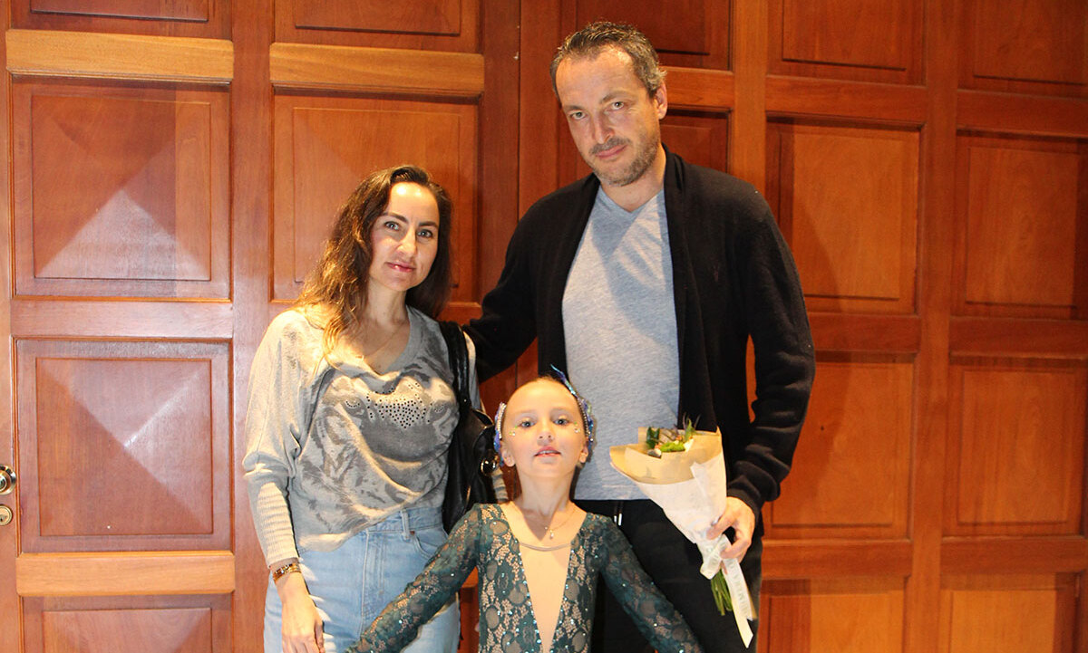 Alejandra Olavarrieta, Julia Noriega y Alejandro Noriega