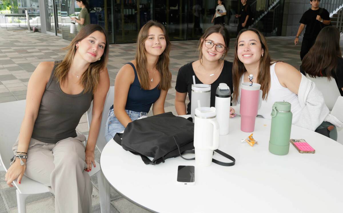 Alexa Vizconti, América Rodríguez, Karen Soto y Mina Chapa