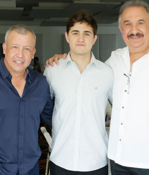 Rolanda Vanegas, Adrián Mijares y Roberto Mijares