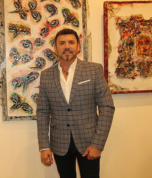 01 Víctor Tortajada