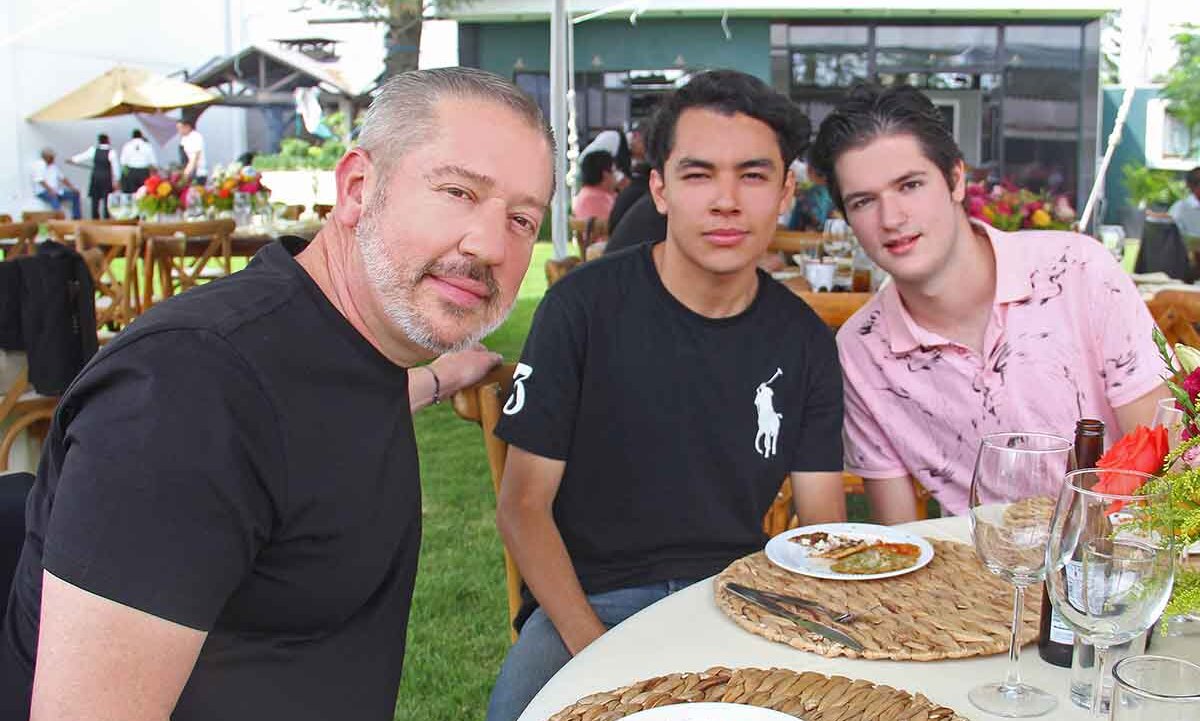 Ángel Pereda, Juan Pablo Soto y Patricio Pereda