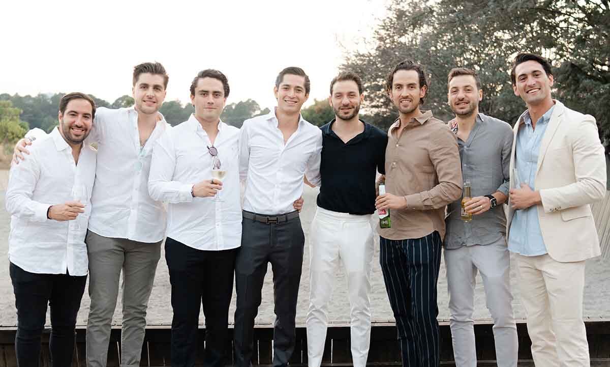 Jack Harari, Nesim Bettech, Enrique Chargoy; Daniel Márquez, Alex Masri, Rodrigo Lozano, Mau Masri y Gabriel Gerala