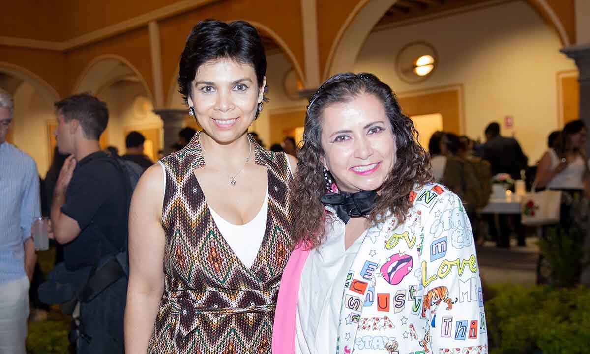 Roxana Zavaleta y Ruth García