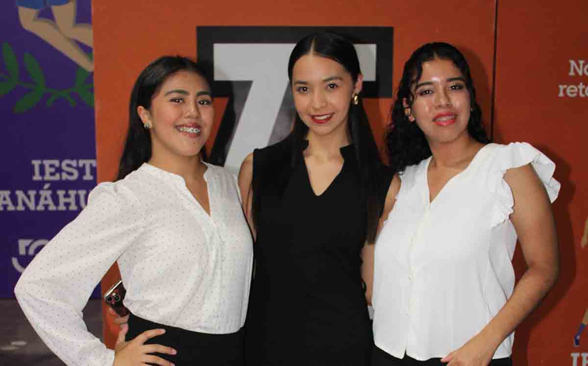 IBETH OBANDO, DARIA CORTEZ Y KARLA ARTEAGA lucen geniales bajo nuestra lente