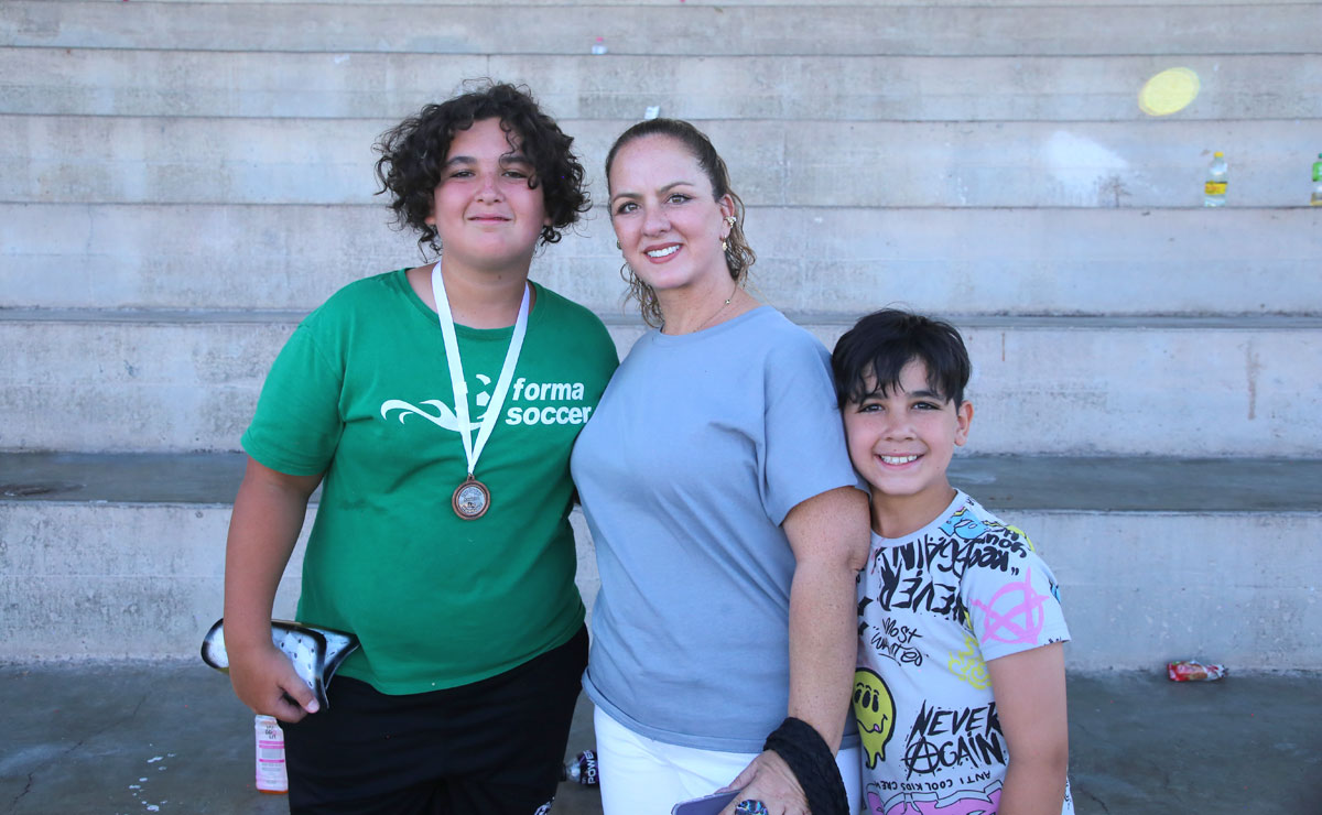 Andrés, Brenda y Mateo