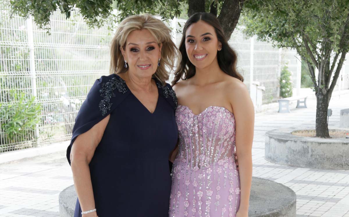 Betty Santos de Domene y Roberta Domene