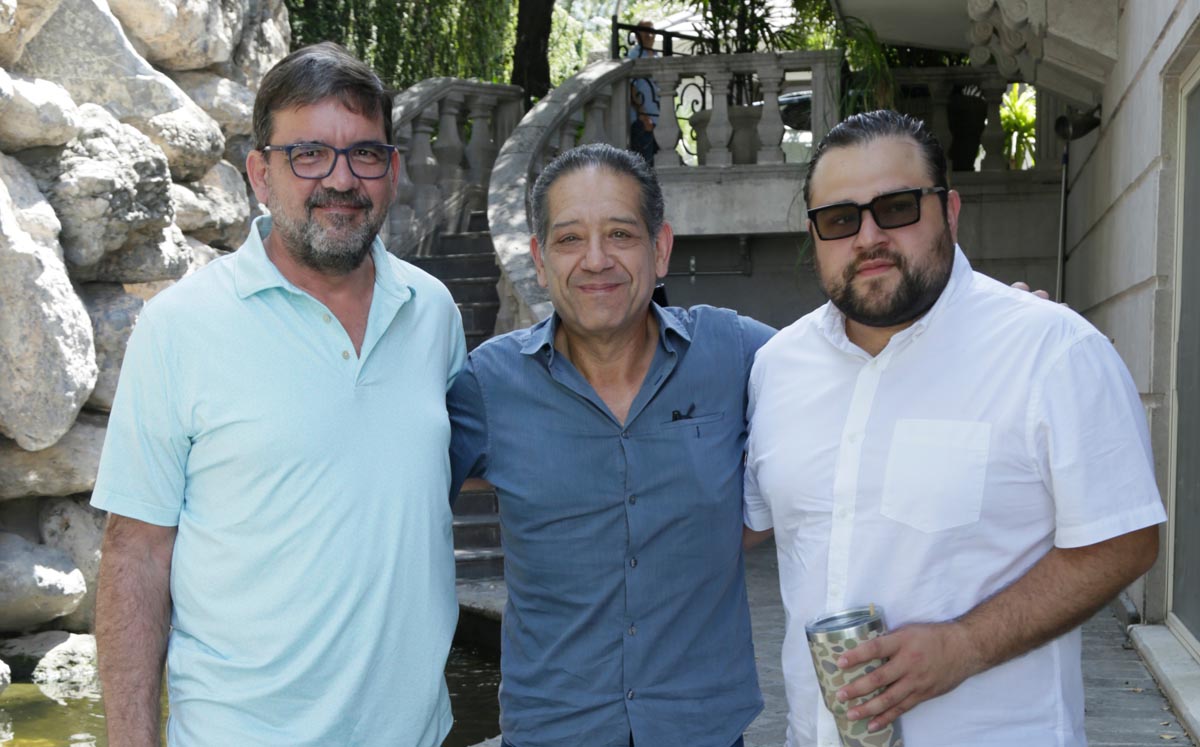 Eduardo Santiesteban, Jesús Montaño y Mauricio Montaño