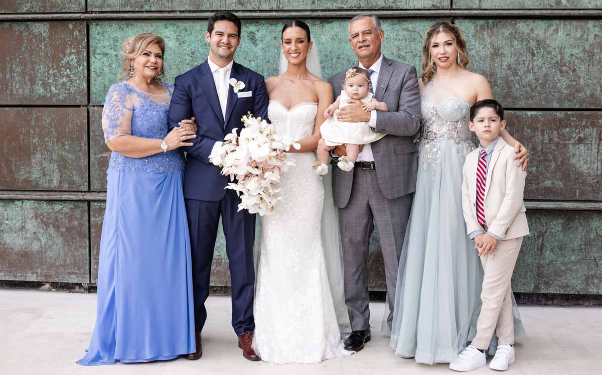 FAMILIA DEL NOVIO / FOTO: Mino Mora