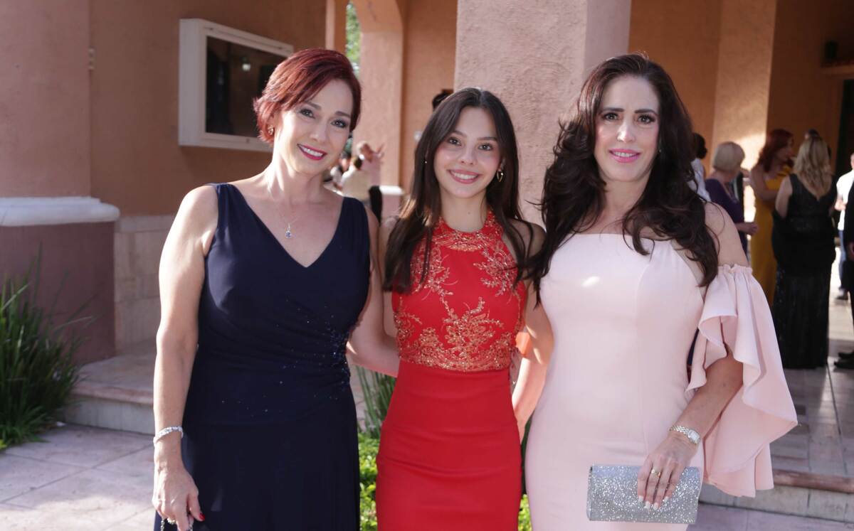 Manola Gutiérrez, Mariana Gutiérrez y Tey Salas