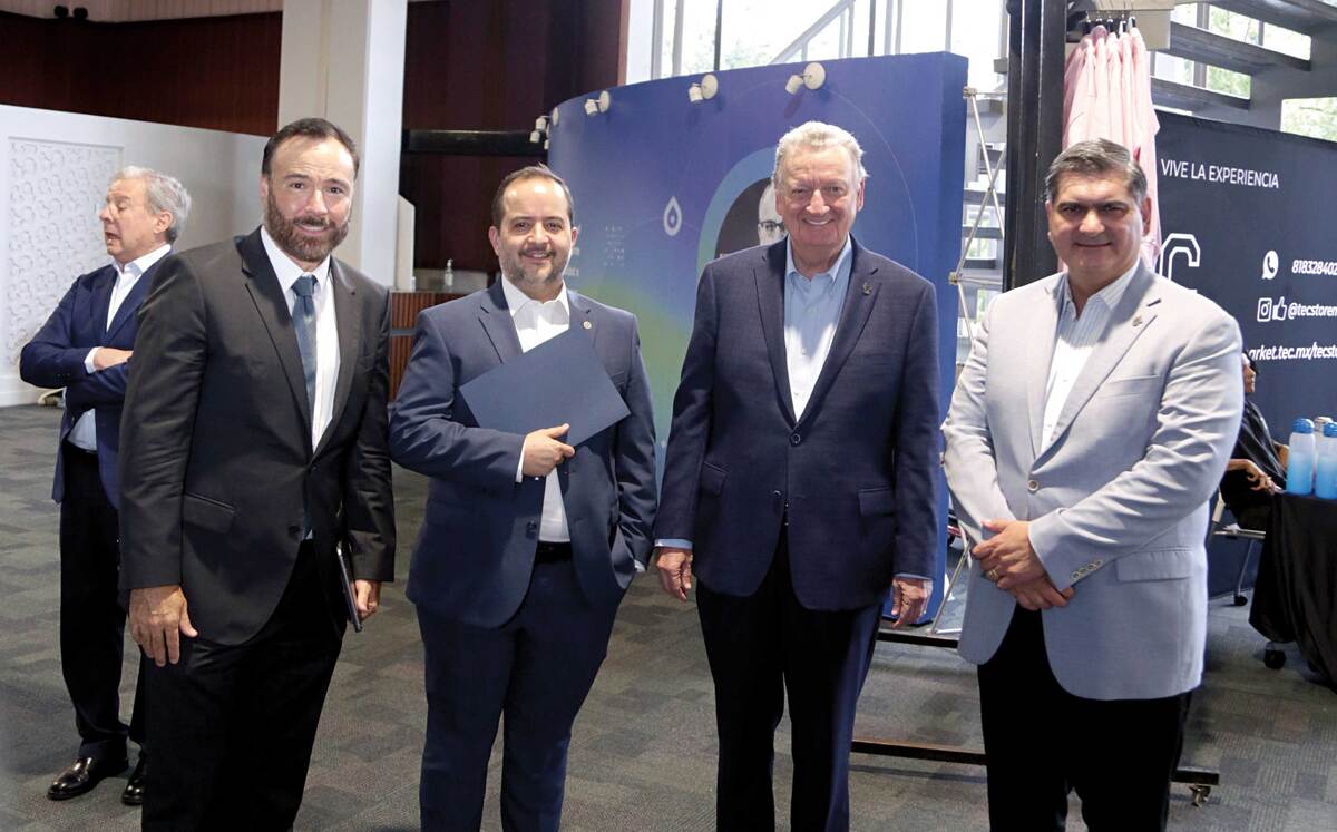 Rashid Avella, Alejandro Poiré, Ricardo Saldívar y David Garza