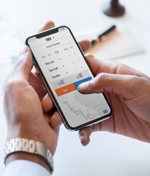 iPhone dejará de funcionar en otoño; ¿por qué? (Freepik)