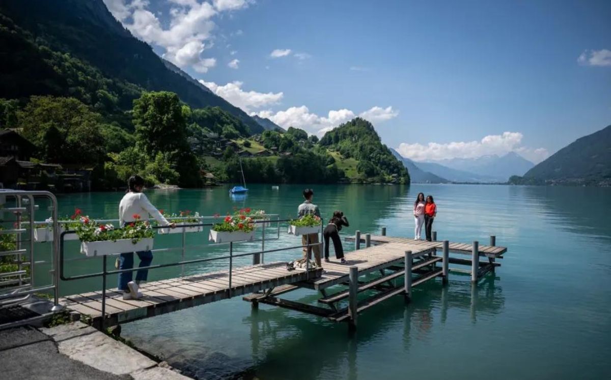 Lago de Brienz en los Alpes suizos (Getty Images)