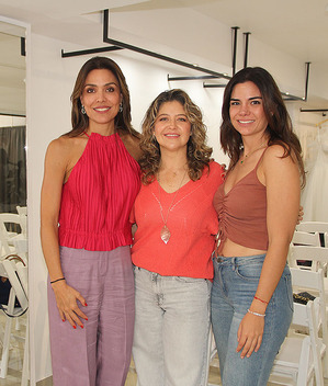 01 Ana Paula Celis, Marisol Rodríguez y Regina Celis