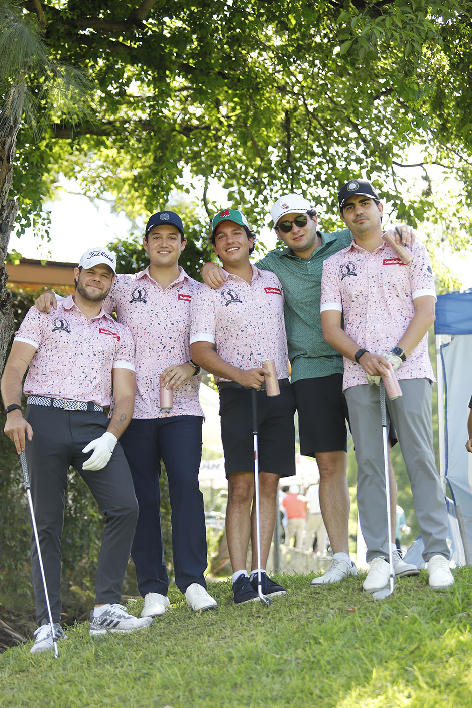 Armando Anguiano, Jesús Sánchez, Rodrigo Silva, Elías Estrada y Rodrigo Martínez