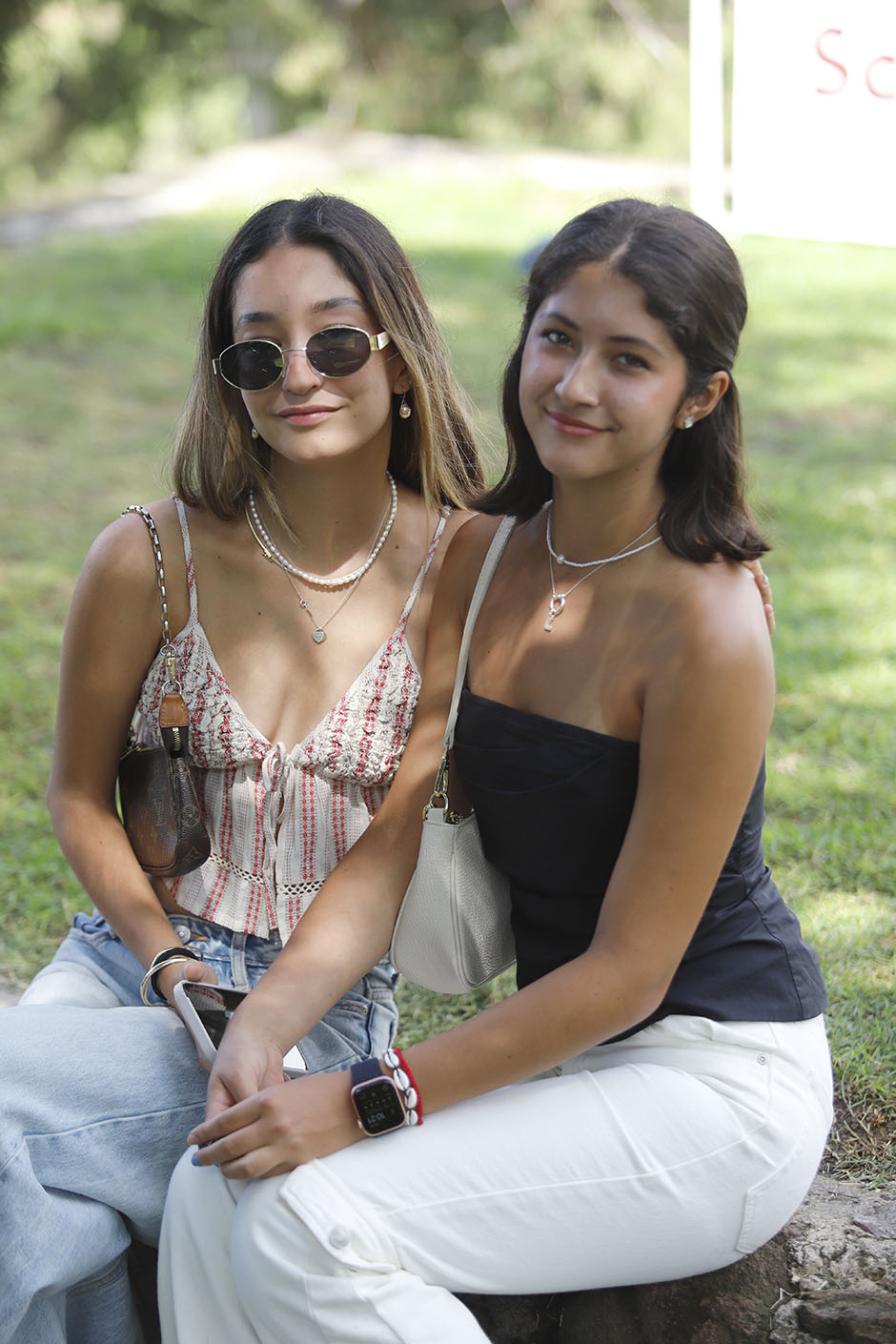 Majo Vargas y Luciana Chávez