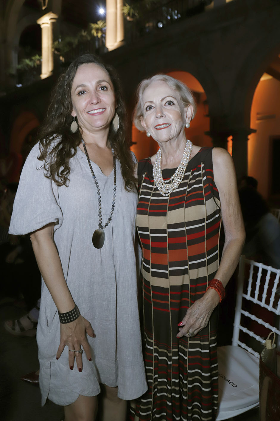 Nadia Mireles y Betty Torres