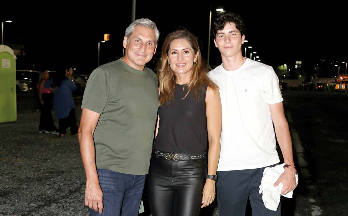 Rodrigo Baraona, Jéssica Salinas e Ian Baraona