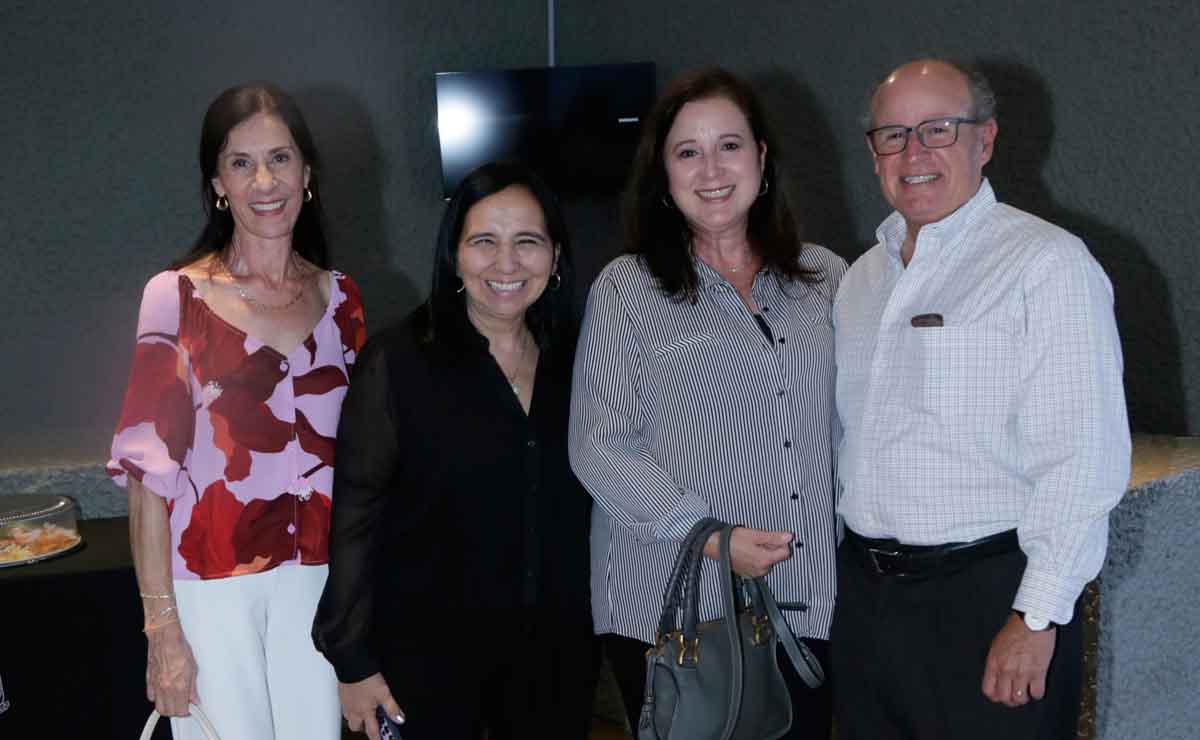 Semi Andonie de Garza, Consuelo Bañuelos, Alejandra Aldape y Rodolfo Canseco / Fotos: Omar Valdez