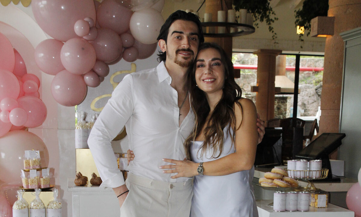 Javier López y Karla López