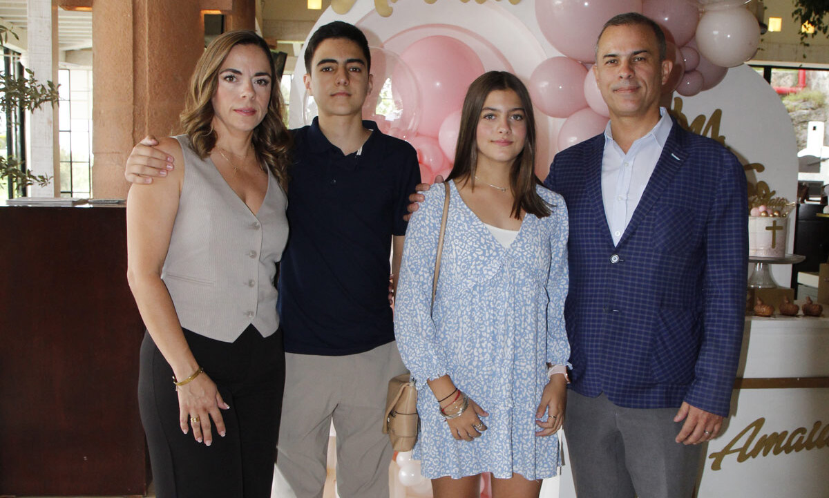 Natalia Carrasco, Mauro Lanuza, Michelle Lanuza e Igor Lanuza