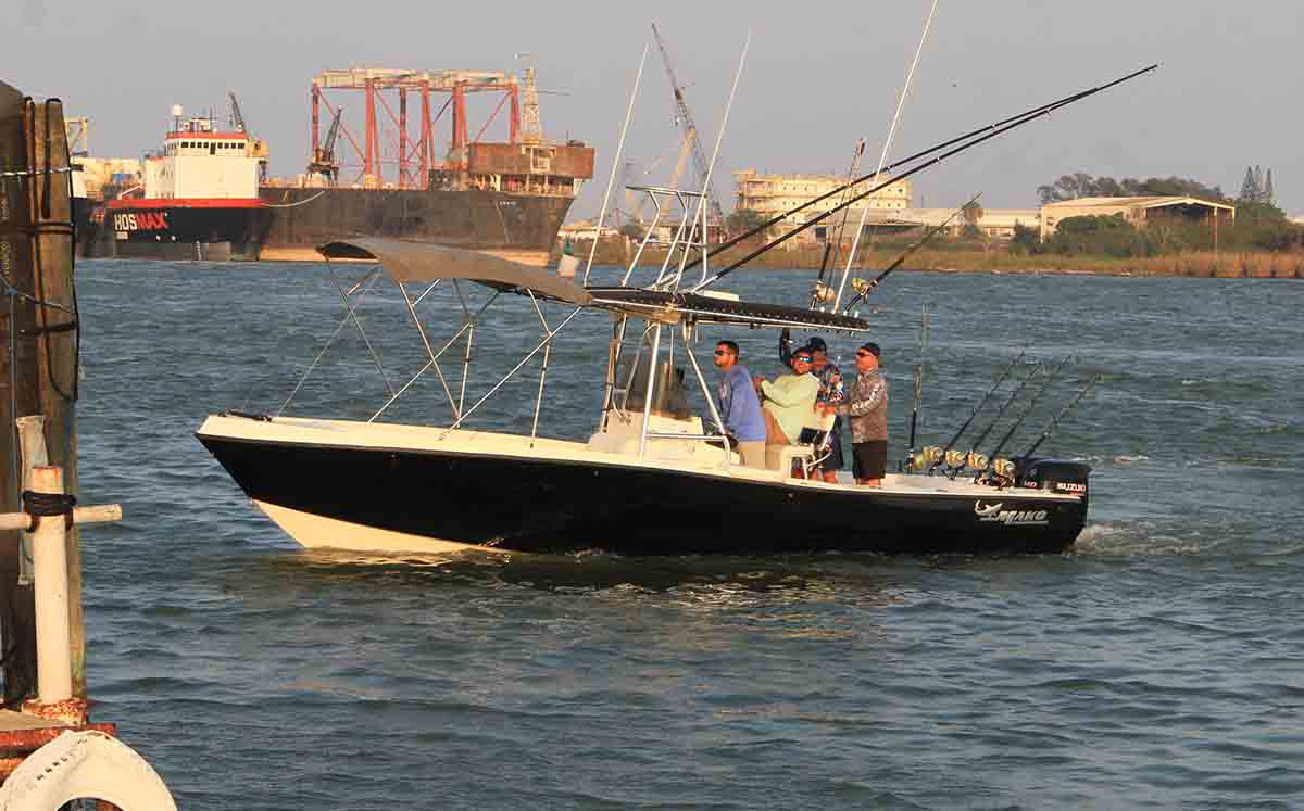 Momentos de la jornada de pesca