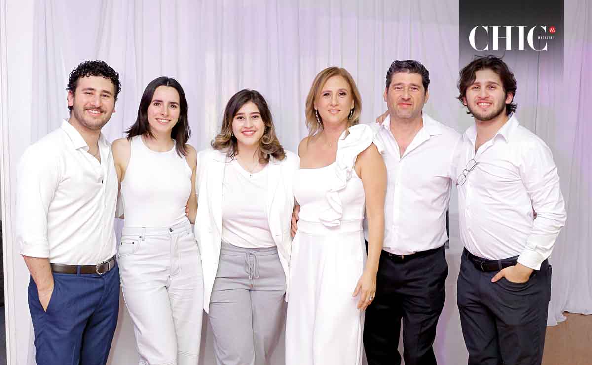 Andrés Elosúa, Ana Lorena Cebrian, Alanni Elosúa, Monique Letayf, Andrés Elosua y Marcelo Elosúa / Fotos: Daniel Saldívar