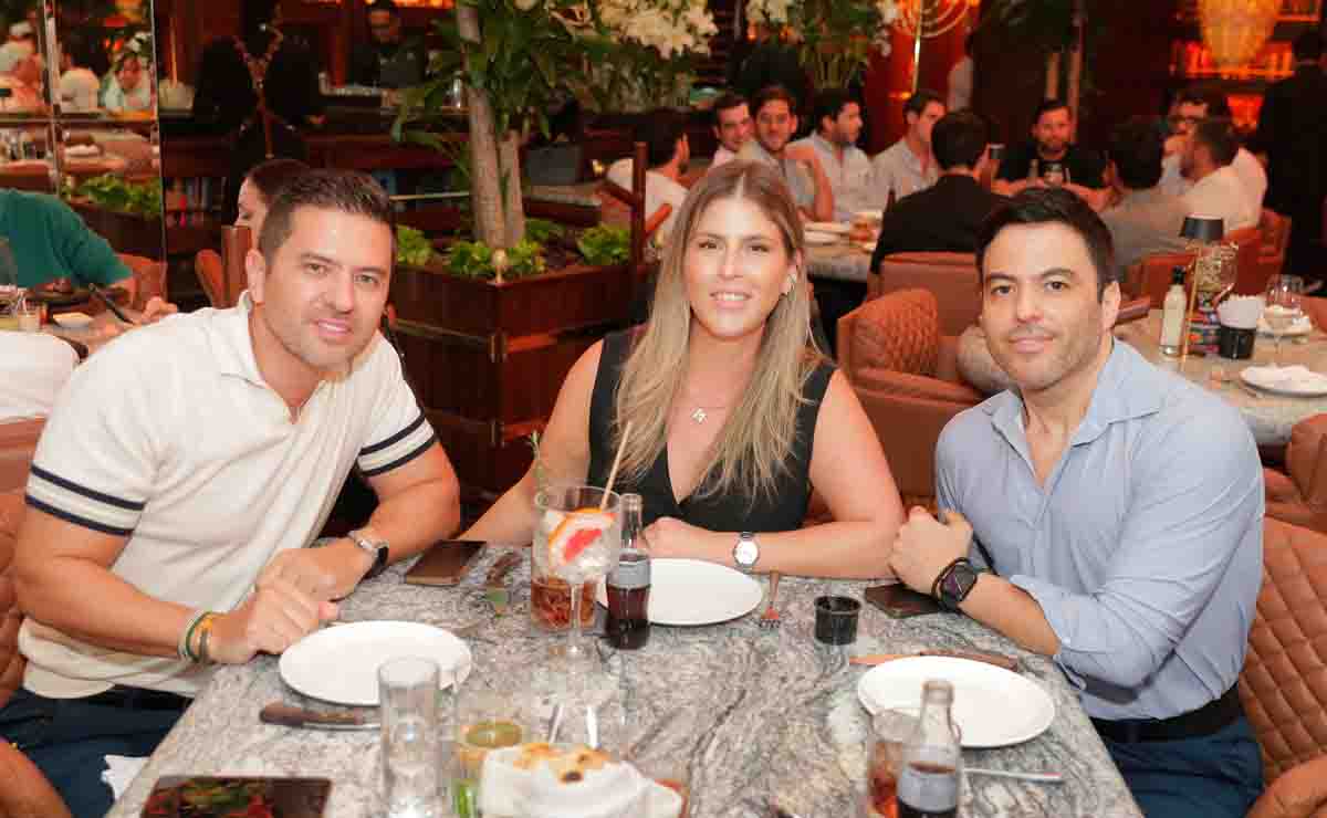 Armando Montemayor, Maru Ortiz y Fabian de León / Fotos: Daniel Saldívar