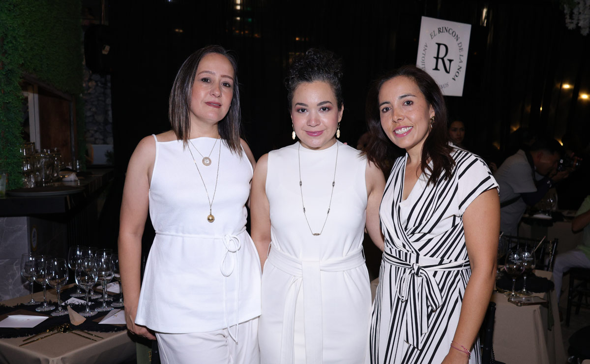 Elisa, Karina y Tania